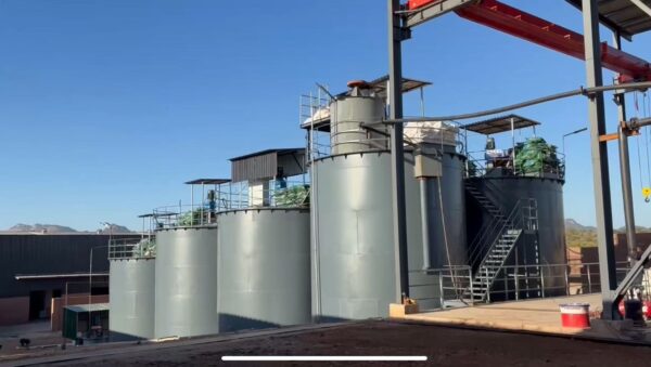 Double Impeller Mixing Tank for Feldspar Mining Technical Data Sheet of Double-Impeller High- Efficiency Leaching Agitation Tank